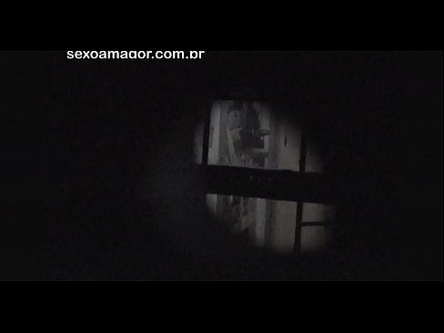 ❤️ Blondie hè videoregistrata in segretu da un voyeur di u quartieru nascostu daretu à i mattoni cavi Pornografia in casa à co.seecamsus.top